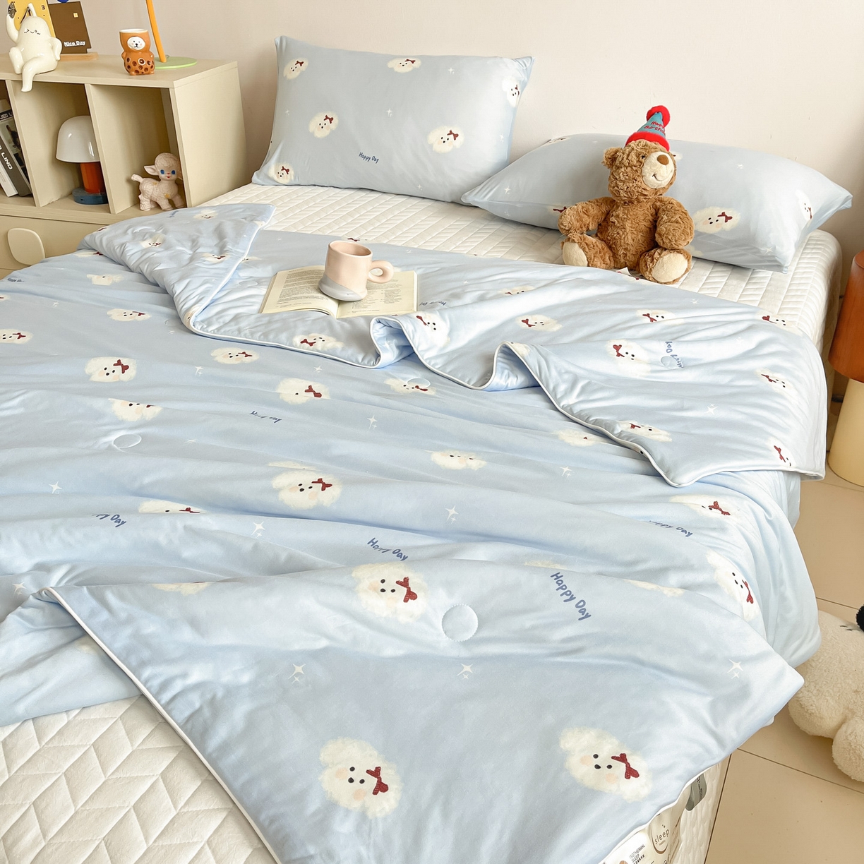 91家纺网 家纺一手货源 找家纺 一加一 2026新款A类牛奶丝针织棉大豆夏被夏凉被空调被 哈尼小狗