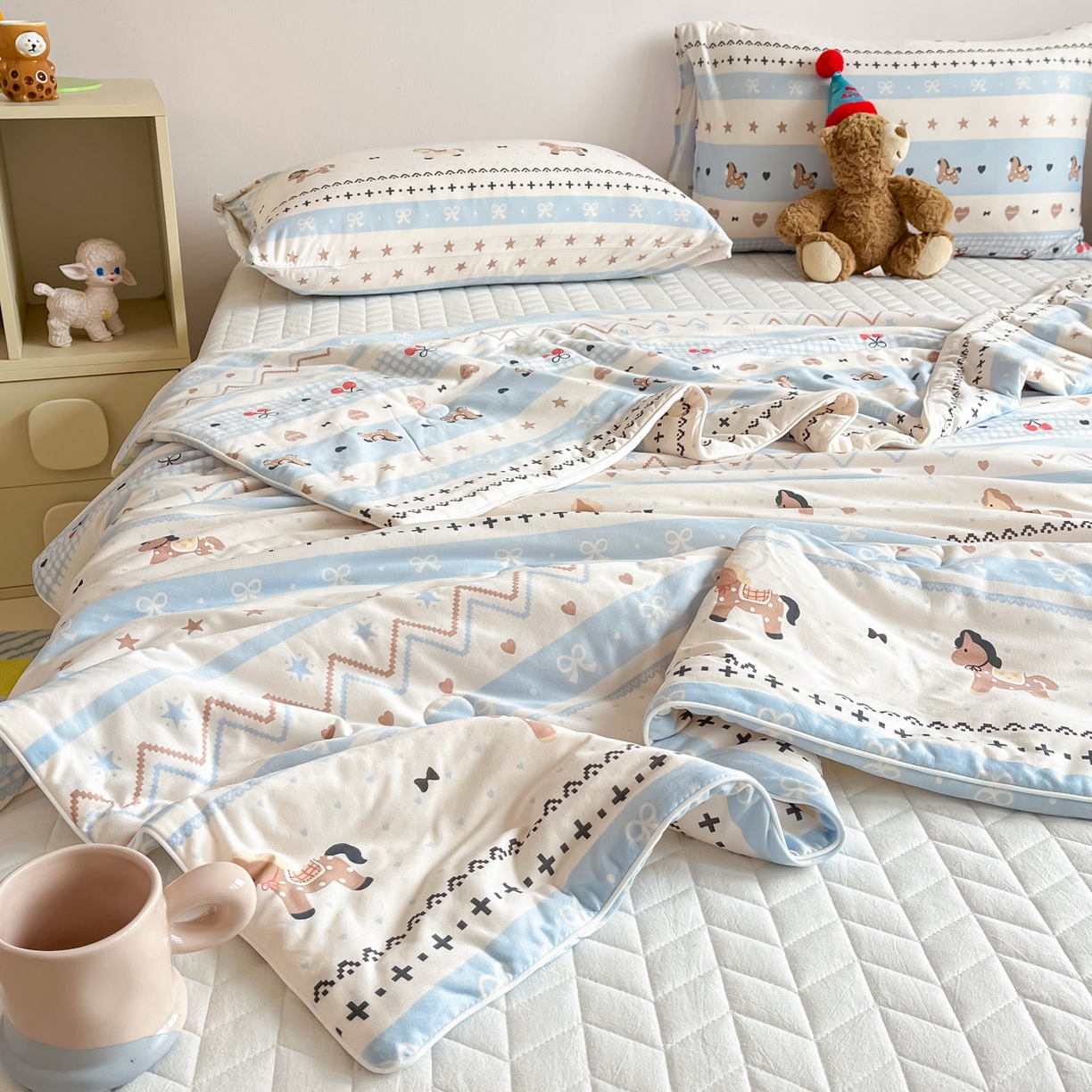 91家纺网 家纺一手货源 找家纺 一加一 2026新款A类牛奶丝针织棉大豆夏被夏凉被空调被 幸运加马