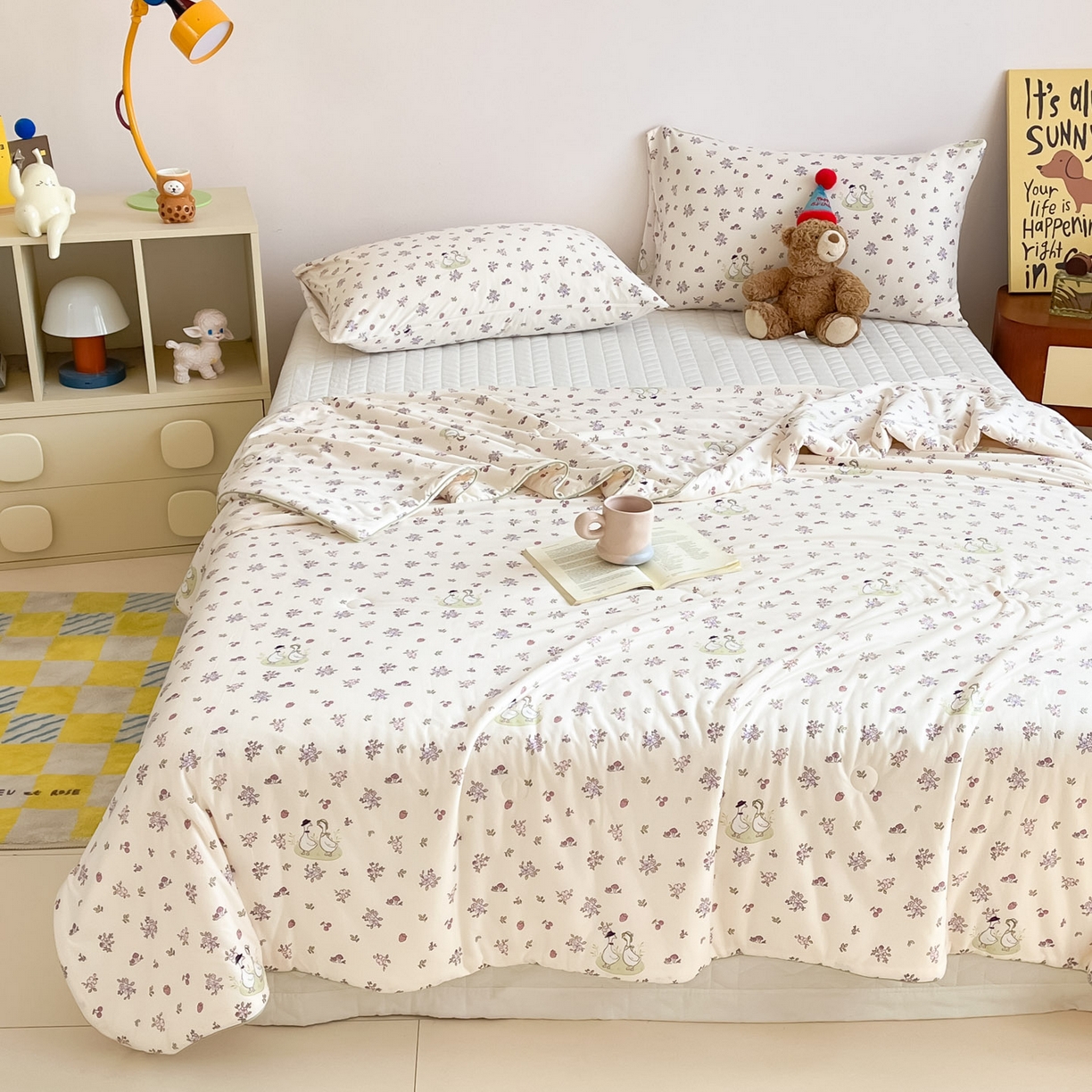 91家纺网 家纺一手货源 找家纺 一加一 2026新款A类牛奶丝针织棉大豆夏被夏凉被空调被 你好鸭！