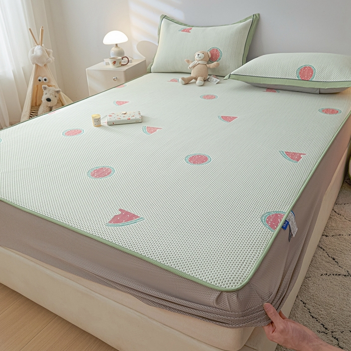 91家纺网 家纺一手货源 找家纺 印季家纺 2026新款卡通凉感提花豆豆席凉席席子三件套 西瓜