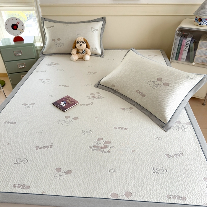 91家纺网 家纺一手货源 找家纺 印季家纺 2026新款卡通凉感提花豆豆席凉席席子三件套 滑板狗