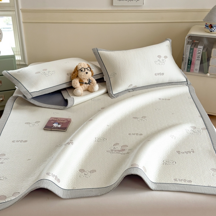 91家纺网 家纺一手货源 找家纺 印季家纺 2026新款卡通凉感提花豆豆席凉席席子三件套 滑板狗