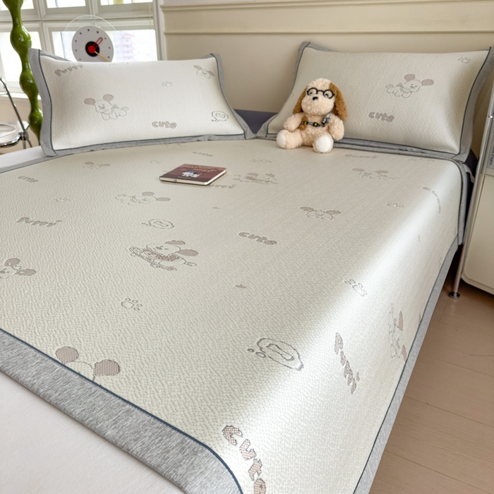 91家纺网 家纺一手货源 找家纺 印季家纺 2026新款卡通凉感提花豆豆席凉席席子三件套 滑板狗