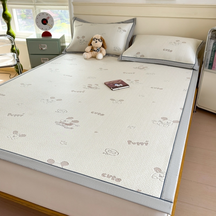 91家纺网 家纺一手货源 找家纺 印季家纺 2026新款卡通凉感提花豆豆席凉席席子三件套 滑板狗