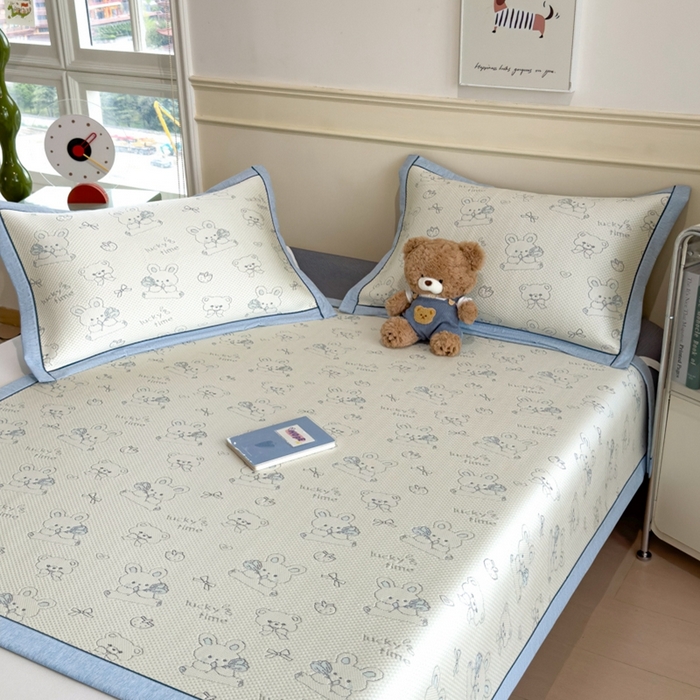 91家纺网 家纺一手货源 找家纺 印季家纺 2026新款卡通凉感提花豆豆席凉席席子三件套 蓝兔
