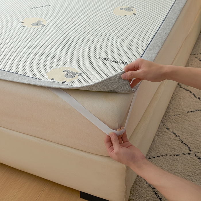 91家纺网 家纺一手货源 找家纺 印季家纺 2026新款卡通凉感提花豆豆席凉席席子三件套 小黑羊