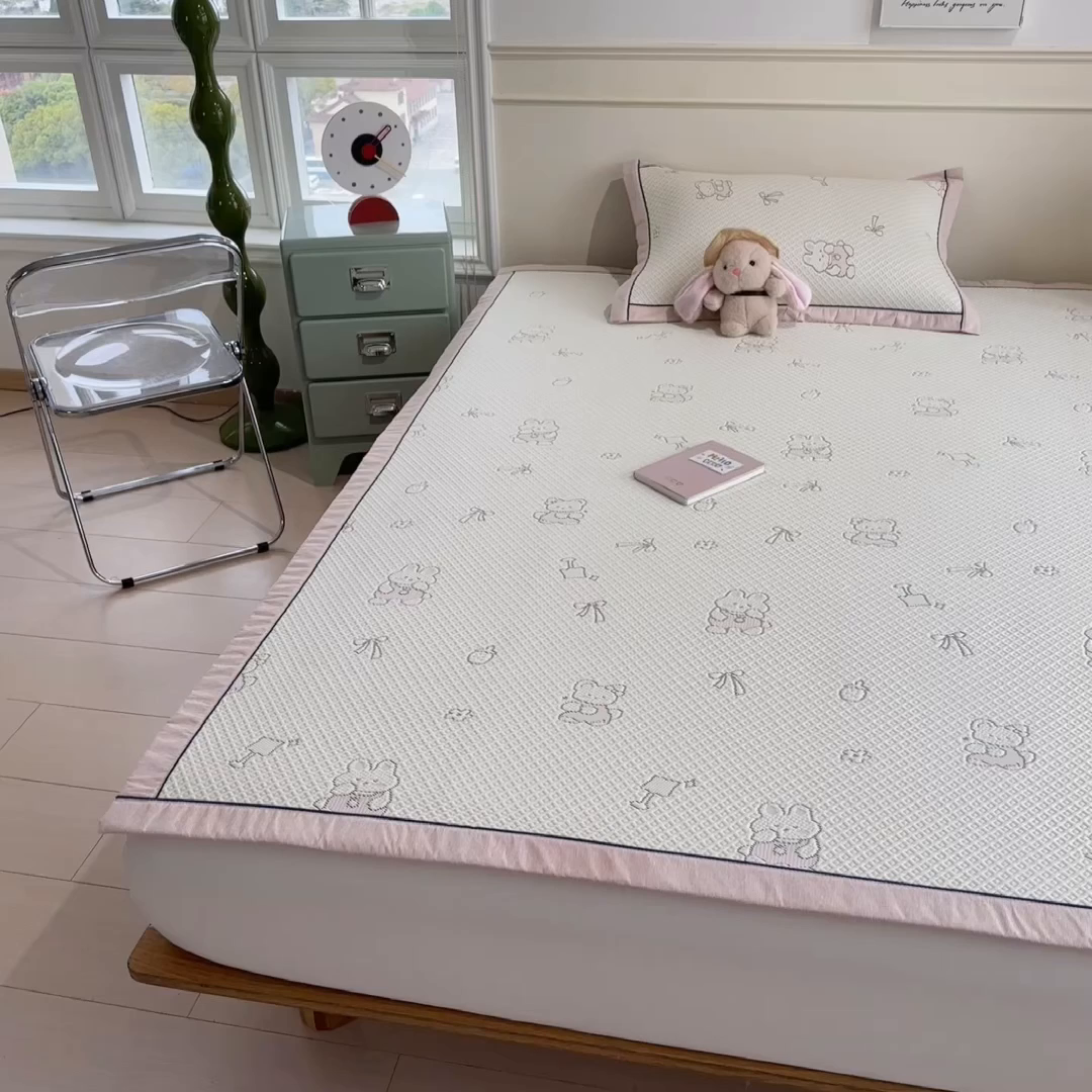 91家纺网 家纺一手货源 找家纺 （总）印季家纺 2026新款卡通凉感提花豆豆席凉席席子三件套