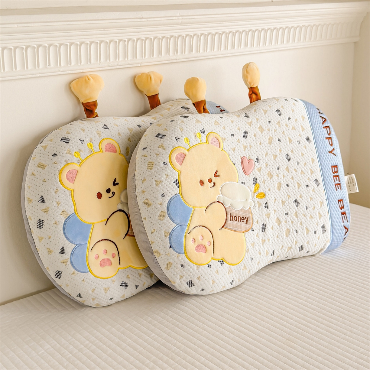 91家纺网 家纺一手货源 找家纺 麦肯锡 2026新款honey熊卡通记忆枕枕头枕芯 honey熊-蓝色