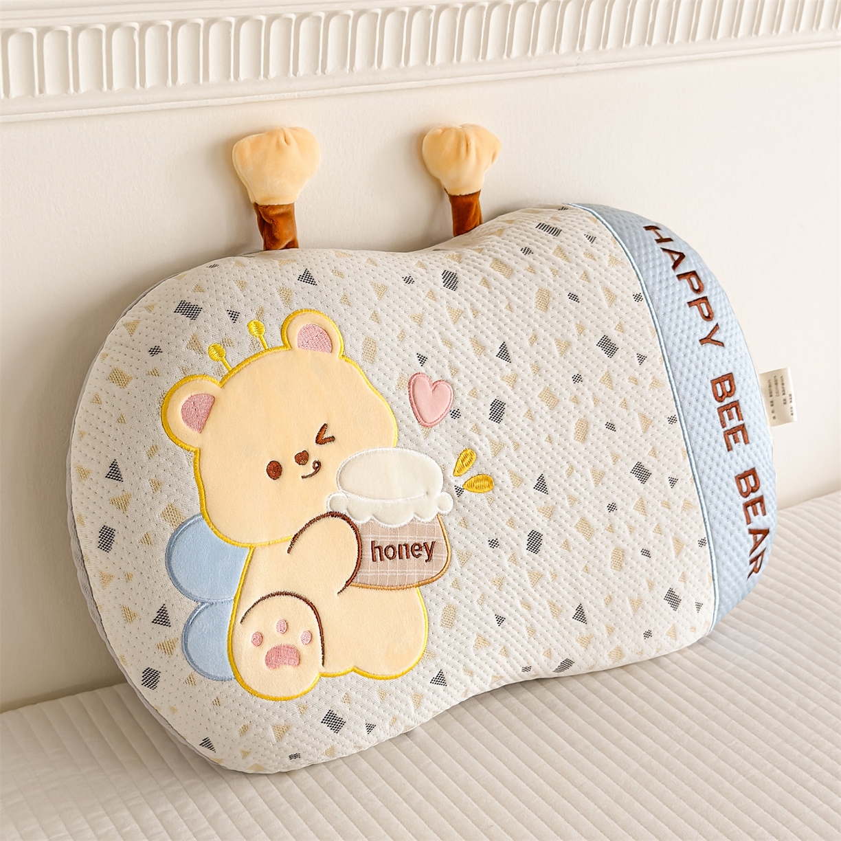 91家纺网 家纺一手货源 找家纺 麦肯锡 2026新款honey熊卡通记忆枕枕头枕芯 honey熊-蓝色