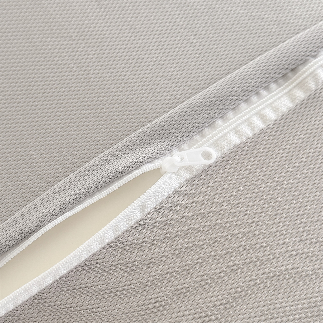 91家纺网 家纺一手货源 找家纺 麦肯锡 2026新款honey熊卡通记忆枕枕头枕芯 honey熊-粉色