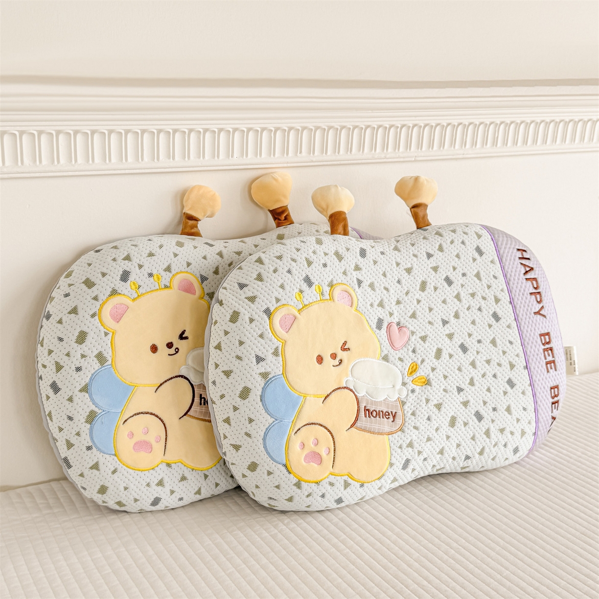 91家纺网 家纺一手货源 找家纺 麦肯锡 2026新款honey熊卡通记忆枕枕头枕芯 honey熊-紫色