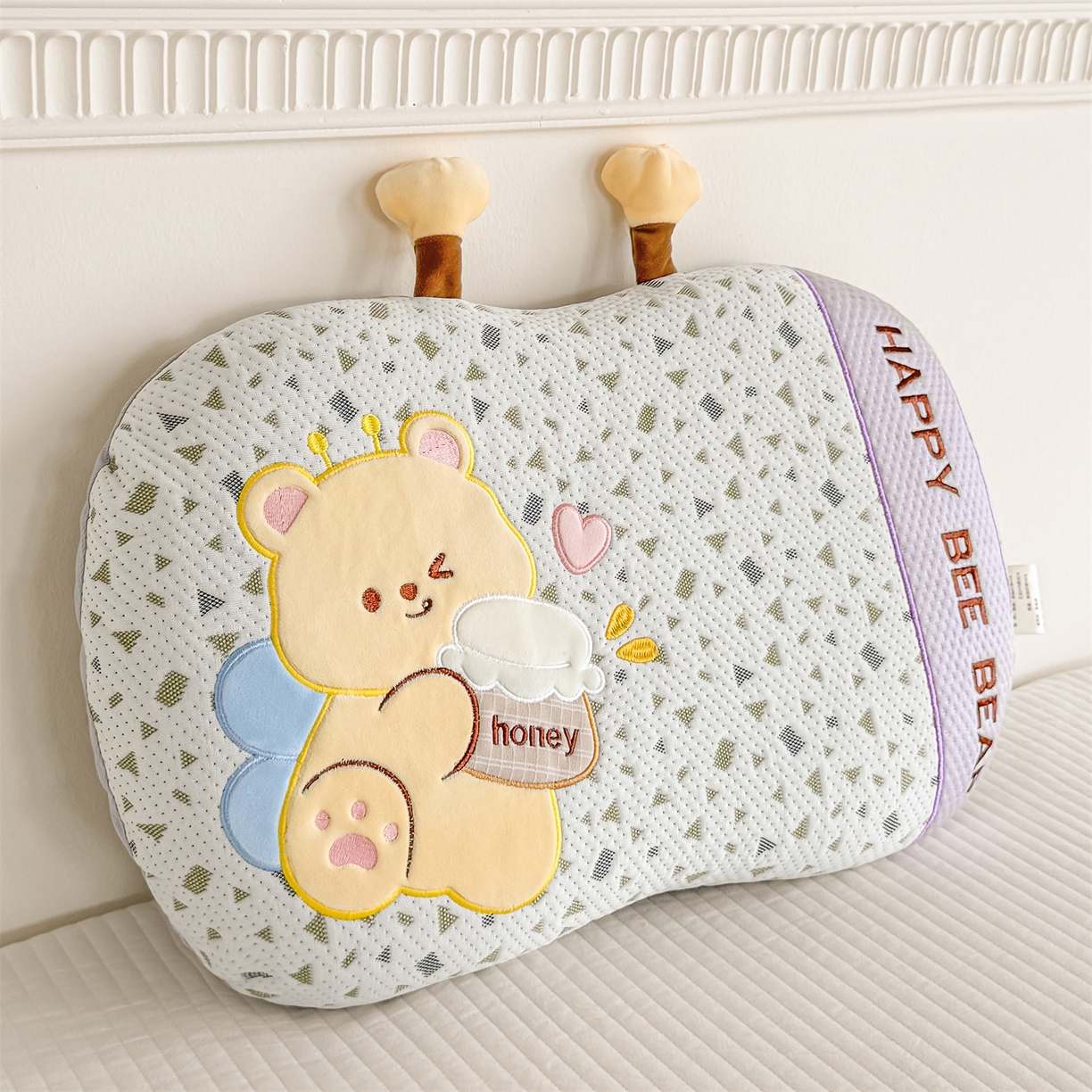 91家纺网 家纺一手货源 找家纺 麦肯锡 2026新款honey熊卡通记忆枕枕头枕芯 honey熊-紫色