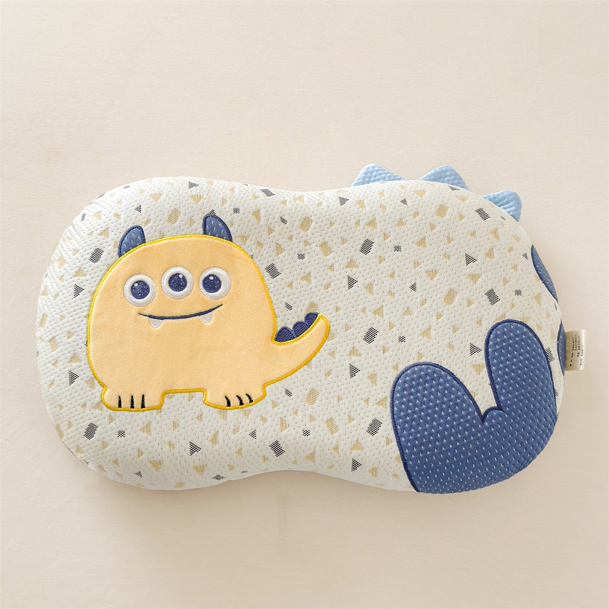 91家纺网 家纺一手货源 找家纺 （总）麦肯锡 2026新款小怪兽卡通记忆枕枕头枕芯