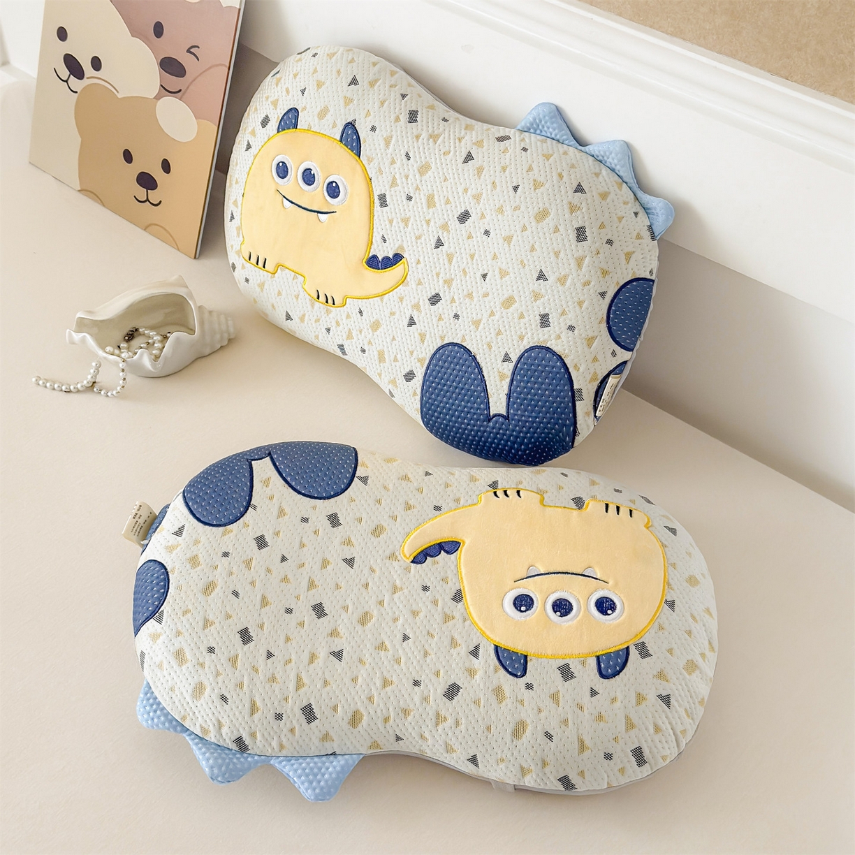 91家纺网 家纺一手货源 找家纺 麦肯锡 2026新款小怪兽卡通记忆枕枕头枕芯 小怪兽-黄色