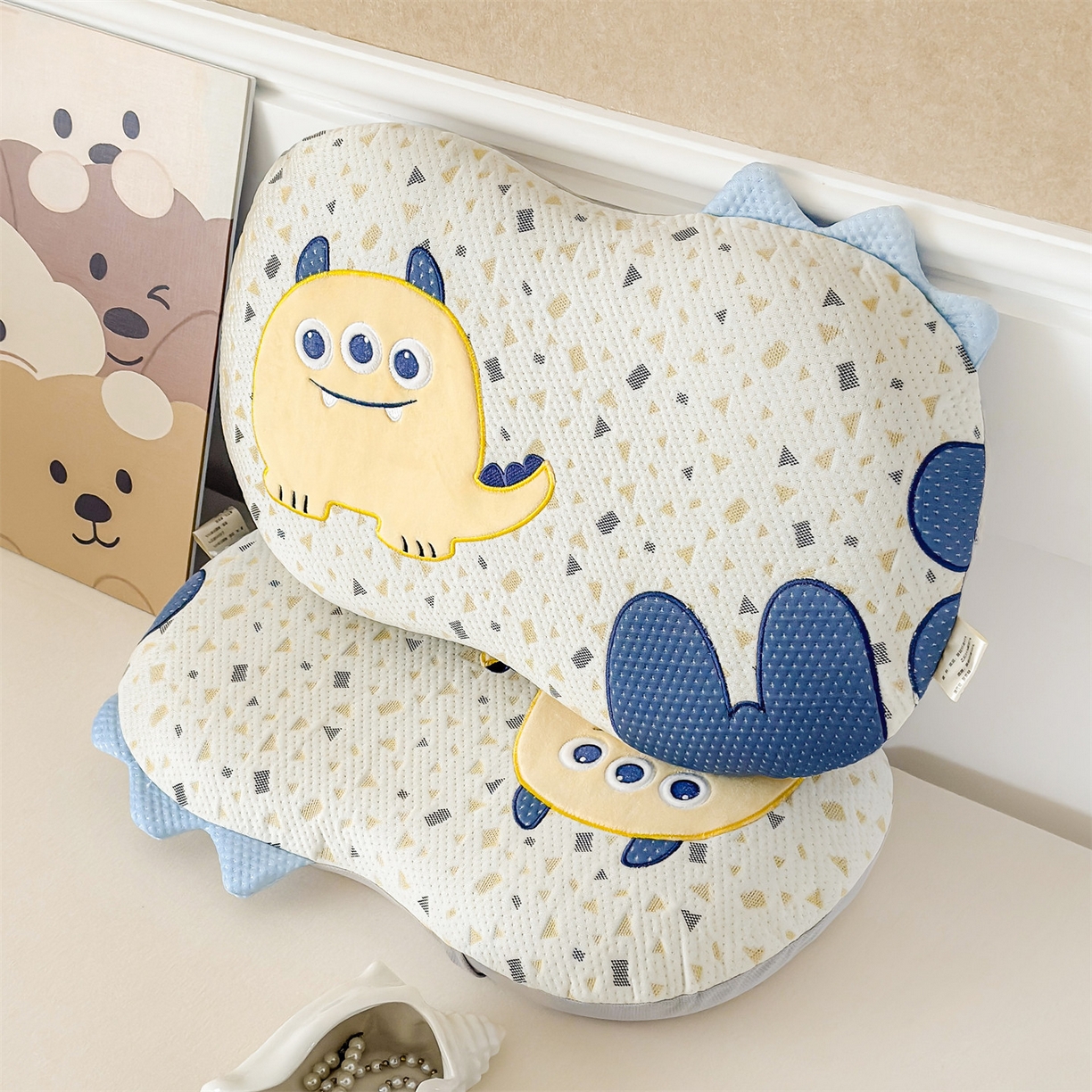 91家纺网 家纺一手货源 找家纺 麦肯锡 2026新款小怪兽卡通记忆枕枕头枕芯 小怪兽-黄色