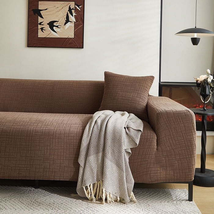 91家纺网 家纺一手货源 找家纺 飞翔家纺沙发套 2026新款素格纹沙发套 咖啡色