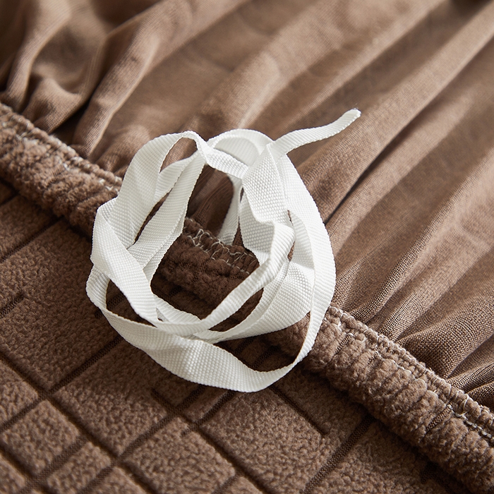 91家纺网 家纺一手货源 找家纺 飞翔家纺沙发套 2026新款素格纹沙发套 咖啡色