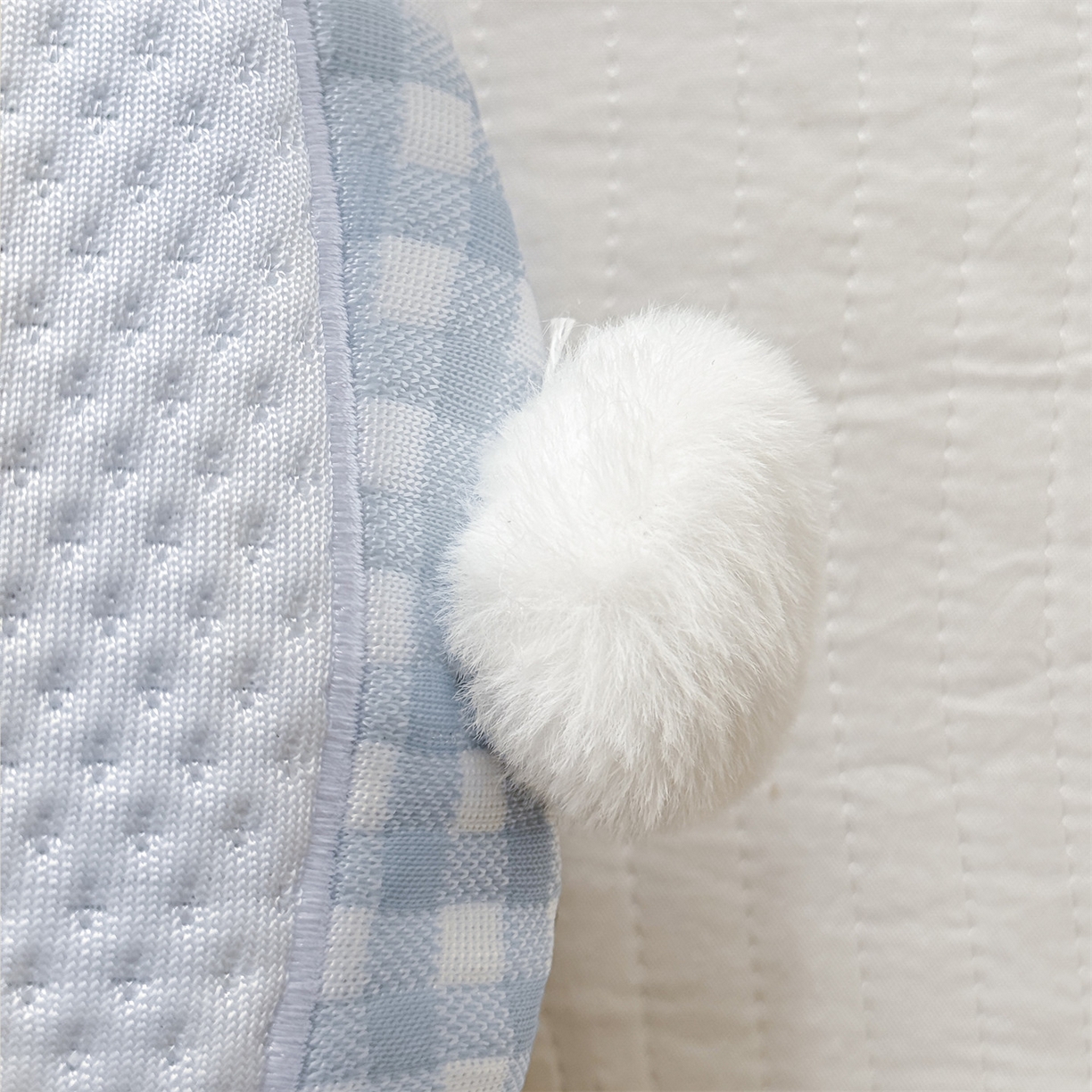 91家纺网 家纺一手货源 找家纺 麦肯锡 2026新款小企鹅卡通记忆枕枕头枕芯 小企鹅-蓝色