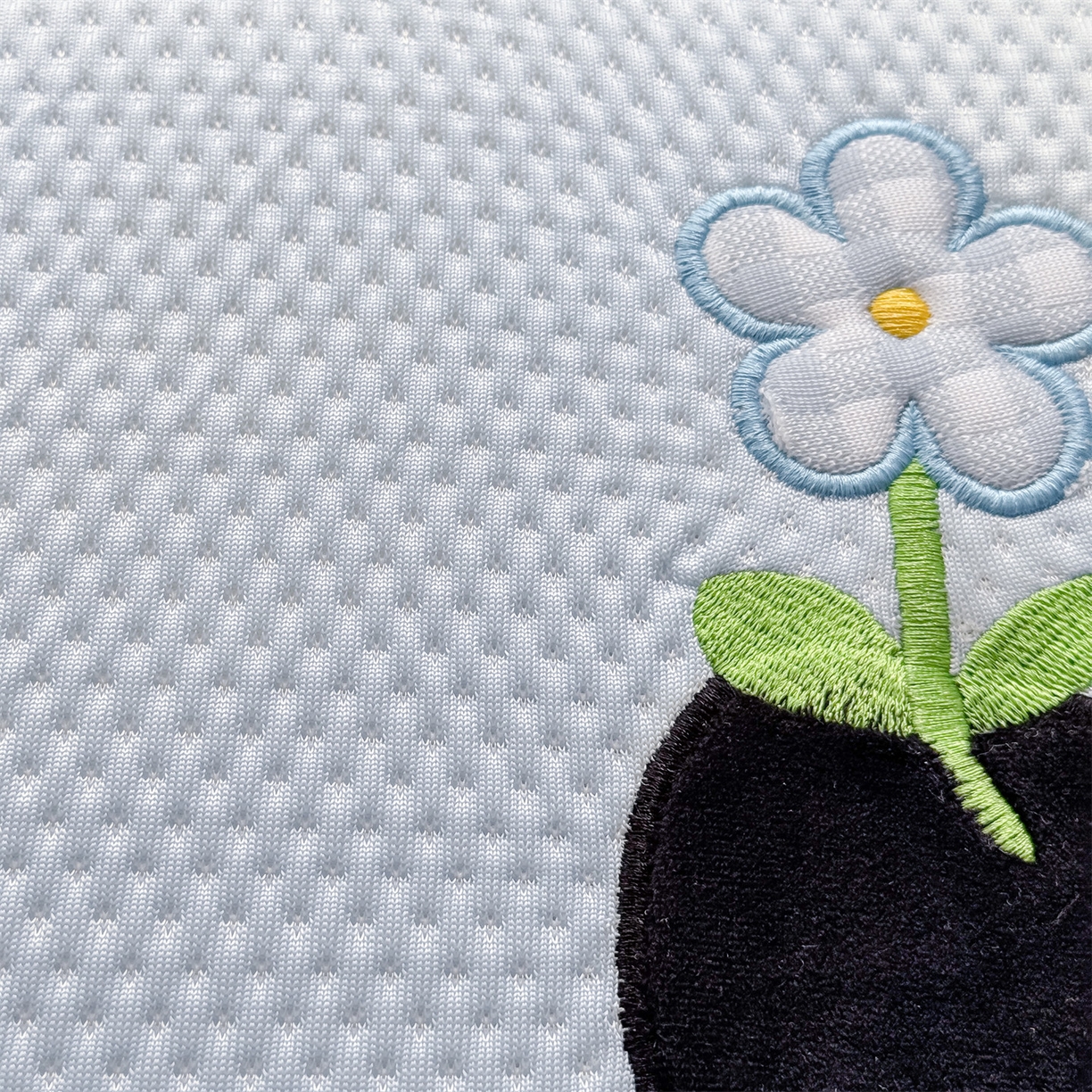 91家纺网 家纺一手货源 找家纺 麦肯锡 2026新款小企鹅卡通记忆枕枕头枕芯 小企鹅-蓝色