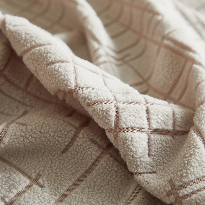 91家纺网 家纺一手货源 找家纺 飞翔家纺沙发套 2026新款素格纹沙发套 浅灰色