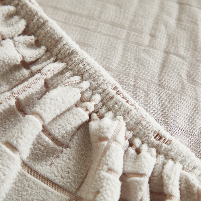 91家纺网 家纺一手货源 找家纺 飞翔家纺沙发套 2026新款素格纹沙发套 浅灰色