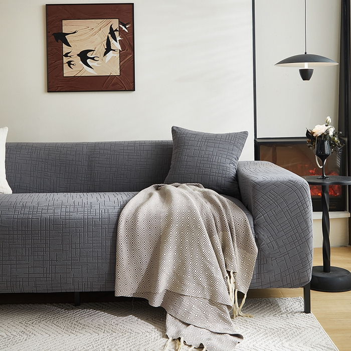 91家纺网 家纺一手货源 找家纺 飞翔家纺沙发套 2026新款素格纹沙发套 深灰色