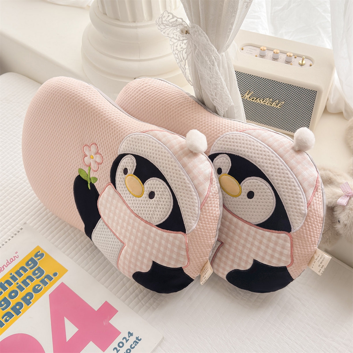 91家纺网 家纺一手货源 找家纺 麦肯锡 2026新款小企鹅卡通记忆枕枕头枕芯 小企鹅-粉色