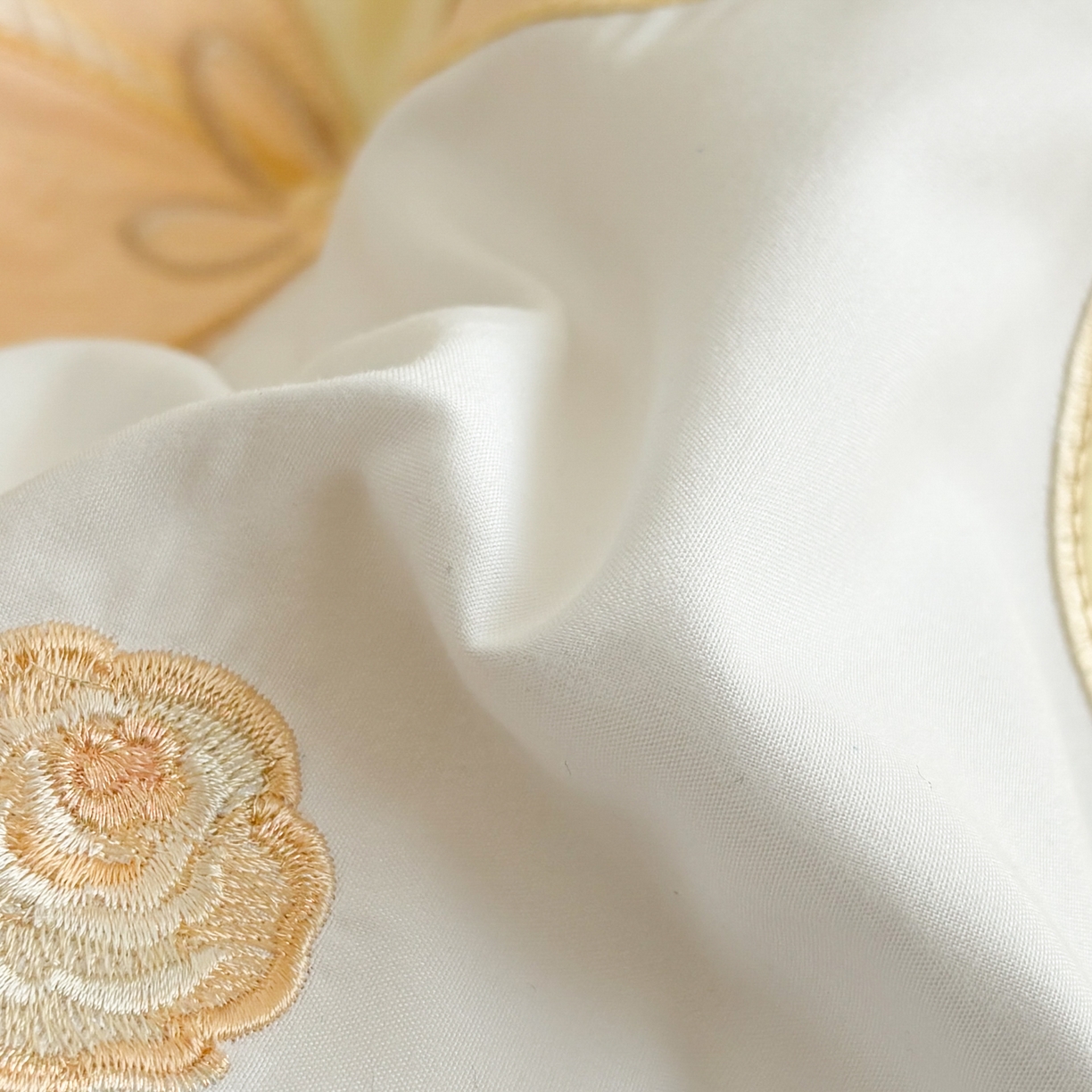 91家纺网 家纺一手货源 找家纺 慕语家纺 2026款贴布绣磨毛四件套梦蝶 梦蝶-奶黄