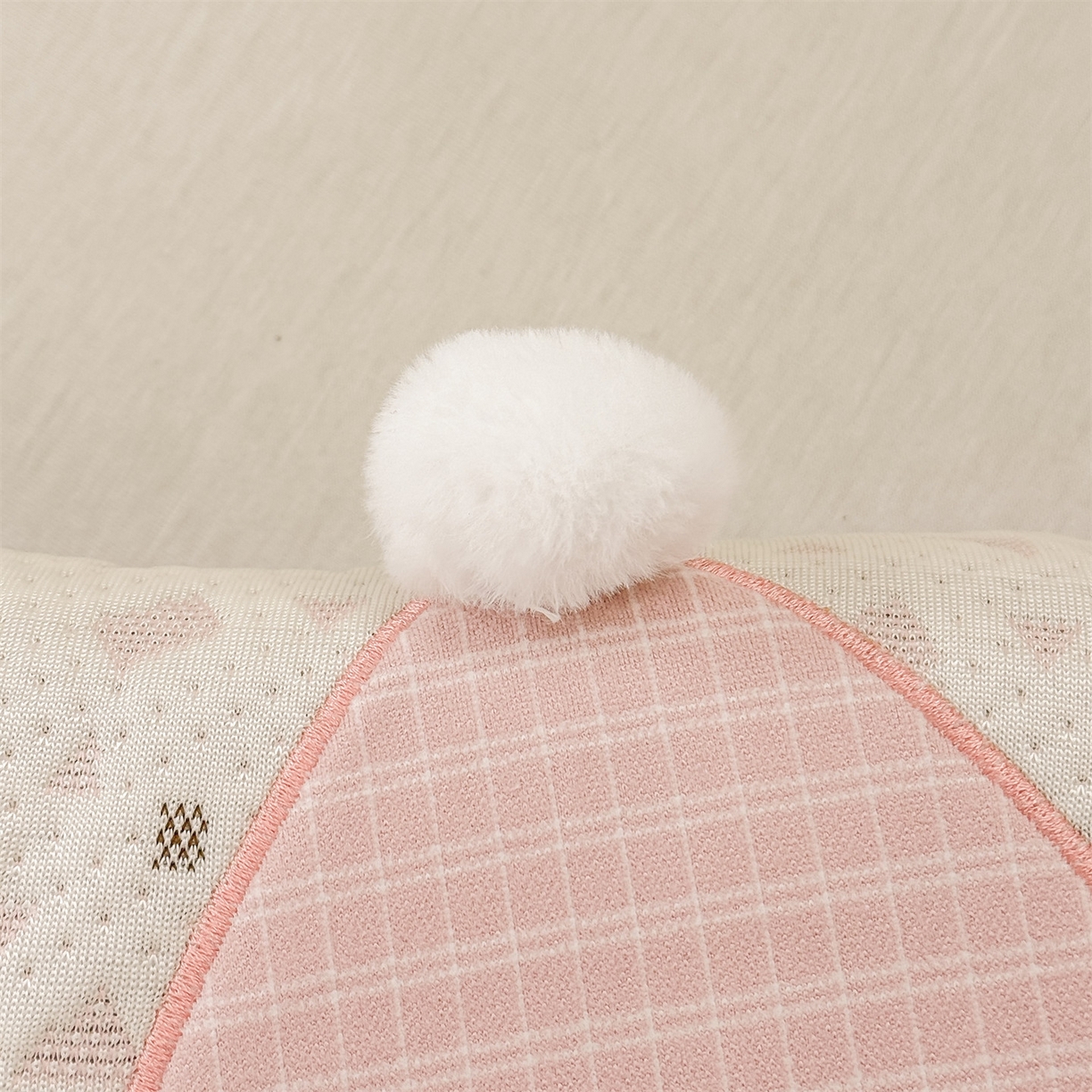 91家纺网 家纺一手货源 找家纺 麦肯锡 2026新款小雪人卡通记忆枕枕头枕芯 小雪人-粉色