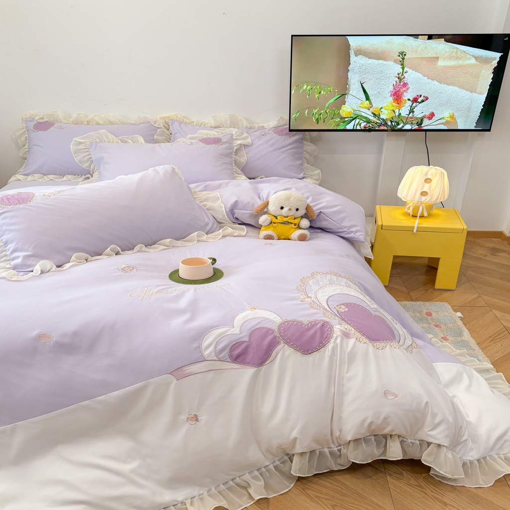 91家纺网 家纺一手货源 找家纺 慕语家纺 2026款贴布绣磨毛四件套甜心 甜心-风信紫
