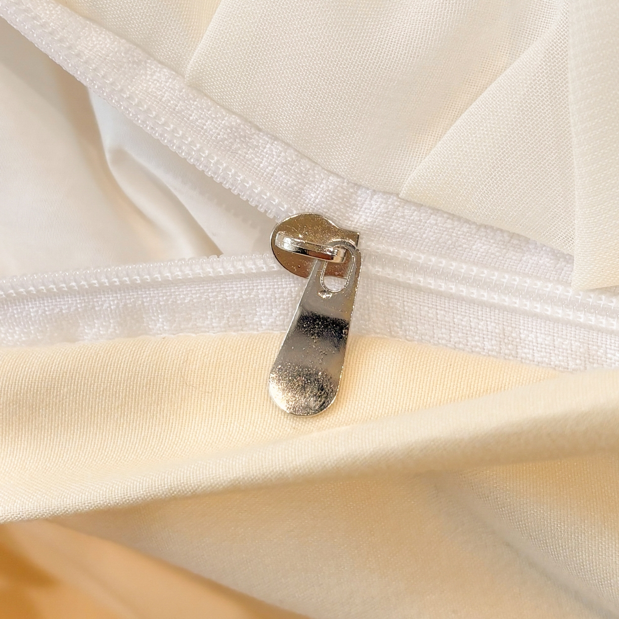 91家纺网 家纺一手货源 找家纺 慕语家纺 2026款贴布绣磨毛四件套甜心 甜心-奶油黄