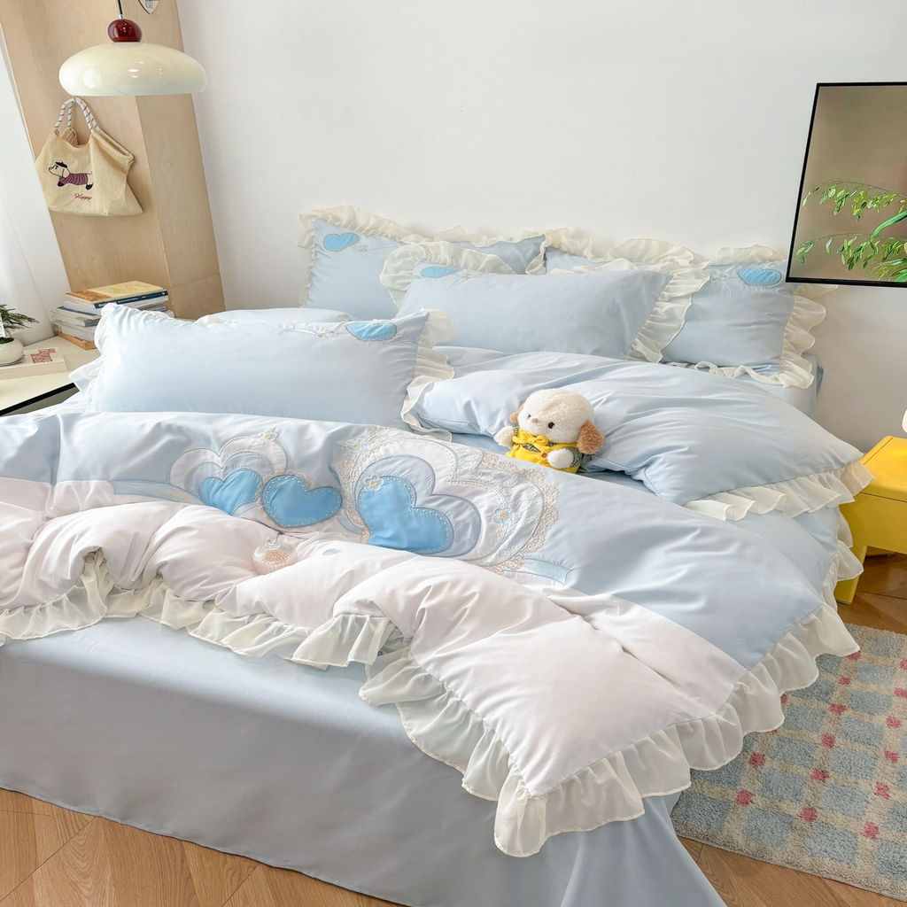 91家纺网 家纺一手货源 找家纺 慕语家纺 2026款贴布绣磨毛四件套甜心 甜心-海盐蓝