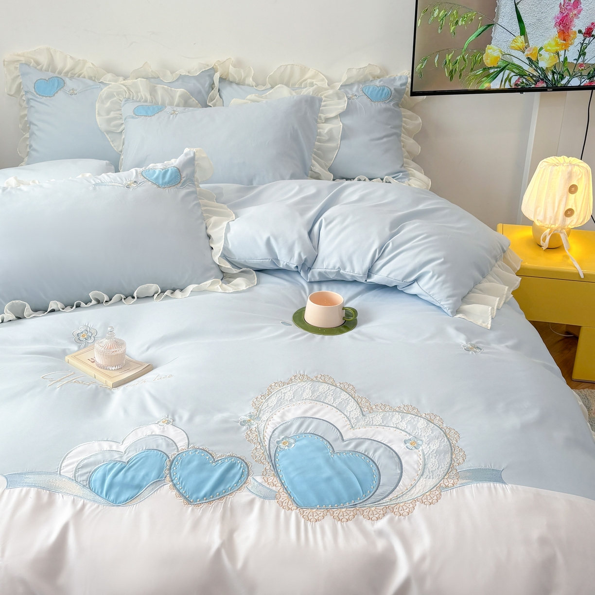 91家纺网 家纺一手货源 找家纺 慕语家纺 2026款贴布绣磨毛四件套甜心 甜心-海盐蓝