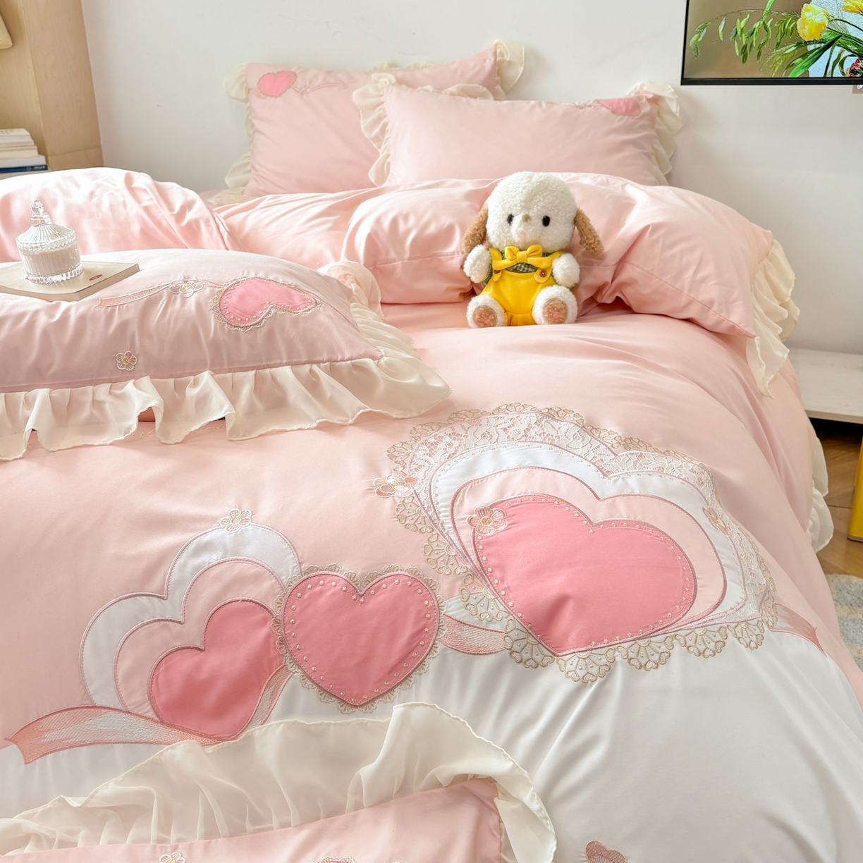 91家纺网 家纺一手货源 找家纺 慕语家纺 2026款贴布绣磨毛四件套甜心 甜心-梦幻玉