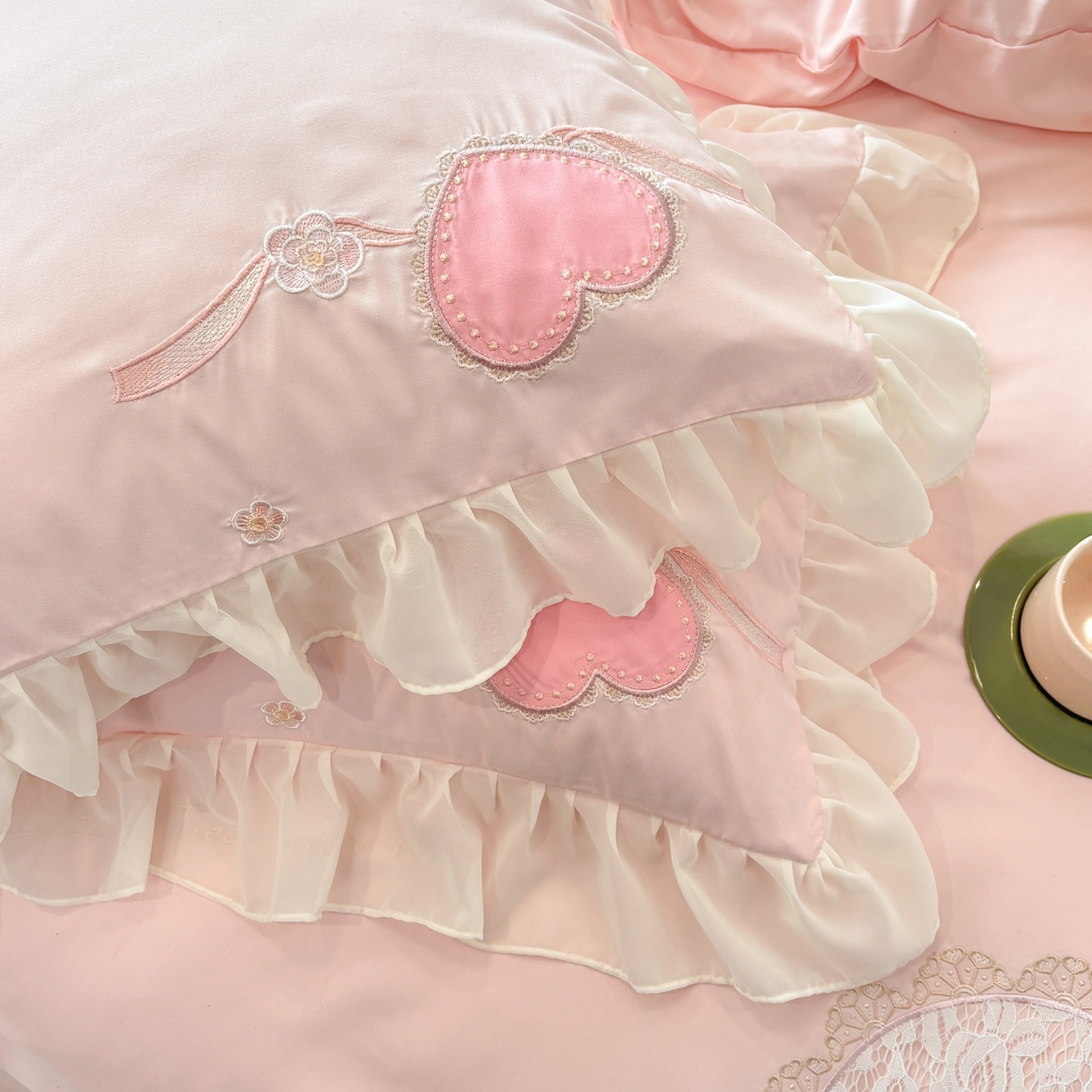 91家纺网 家纺一手货源 找家纺 慕语家纺 2026款贴布绣磨毛四件套甜心 甜心-梦幻玉