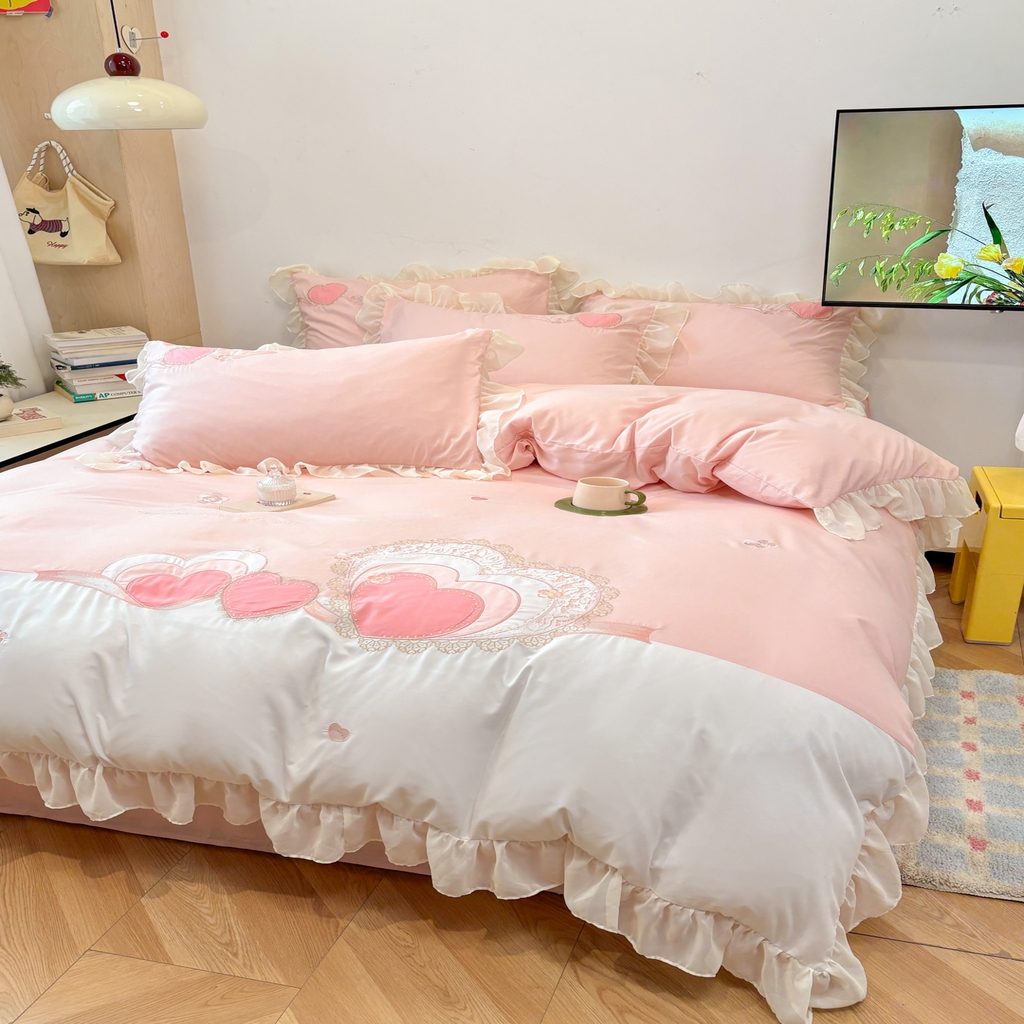 91家纺网 家纺一手货源 找家纺 慕语家纺 2026款贴布绣磨毛四件套甜心 甜心-梦幻玉