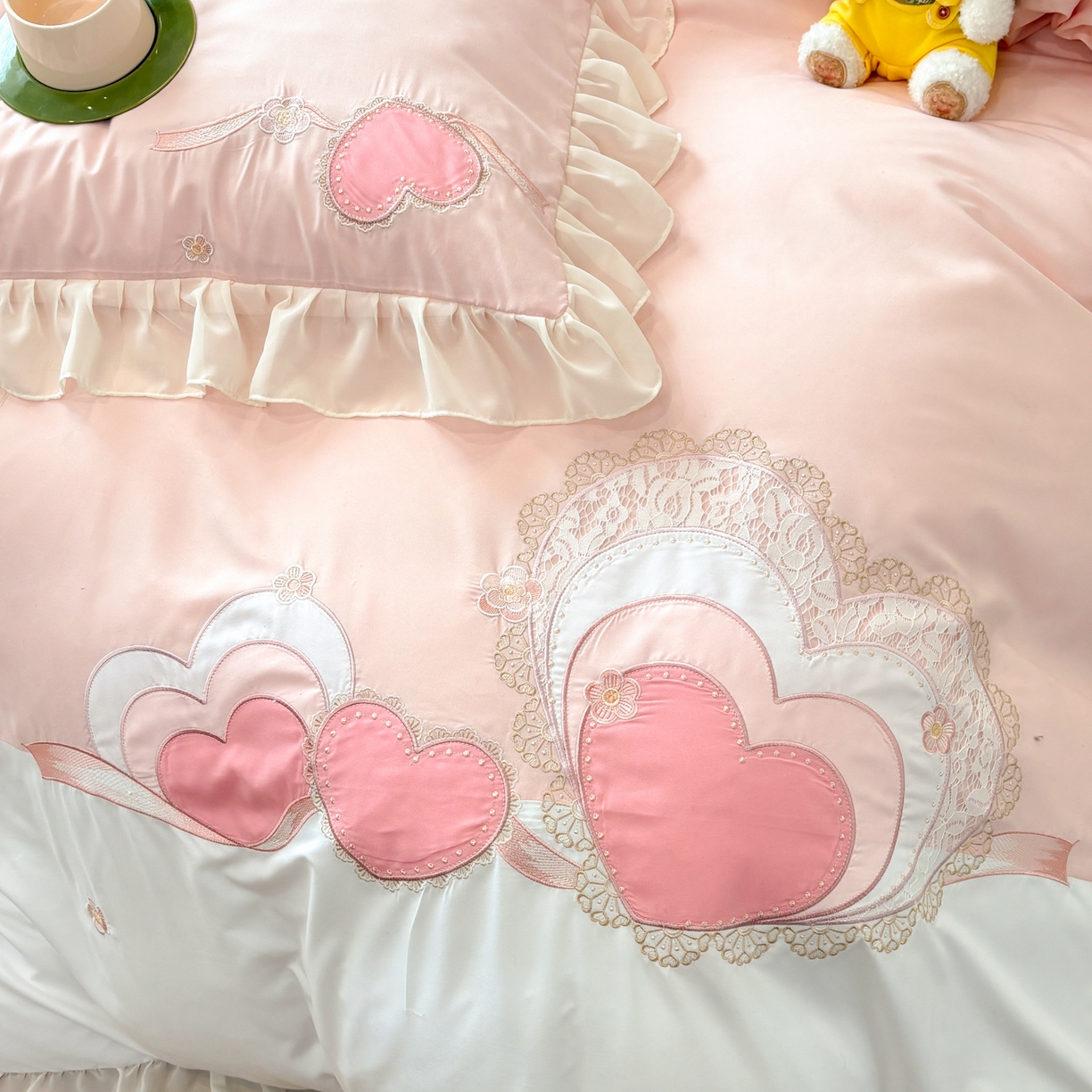 91家纺网 家纺一手货源 找家纺 慕语家纺 2026款贴布绣磨毛四件套甜心 甜心-梦幻玉