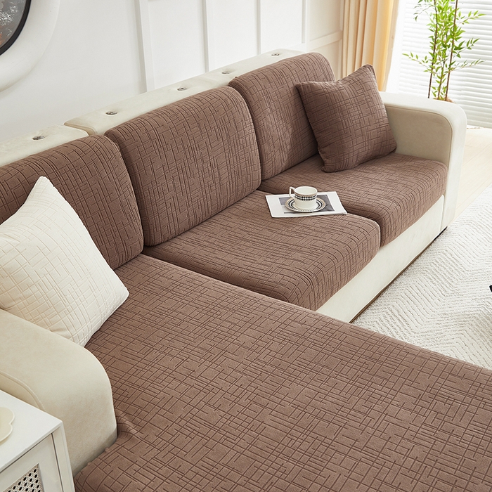 91家纺网 家纺一手货源 找家纺 飞翔家纺沙发套 2026新款舒适亲肤素格纹-坐垫套 咖啡色