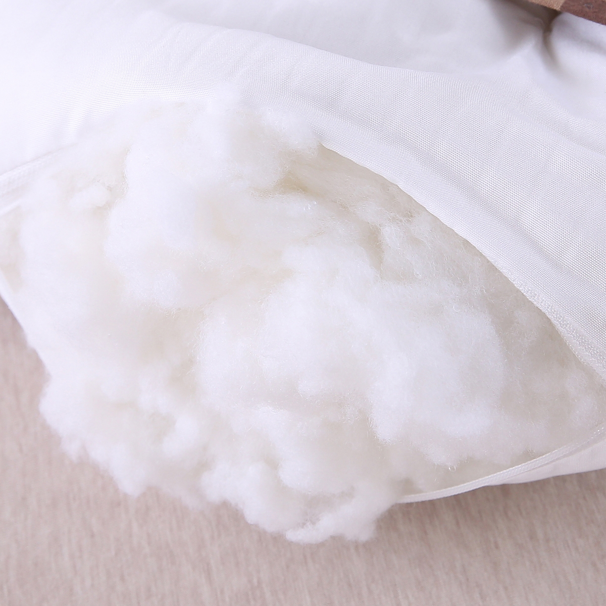 91家纺网 家纺一手货源 找家纺 珍贝家纺 2026新款全棉大脸熊枕套枕头枕芯枕套+枕芯儿童枕学生枕 大脸熊-条纹咖