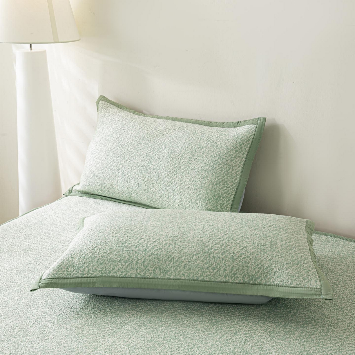 91家纺网 家纺一手货源 找家纺 帅露家纺 2026新款A类PE高分子双泡软凉席席子 床笠款双泡雪花-绿