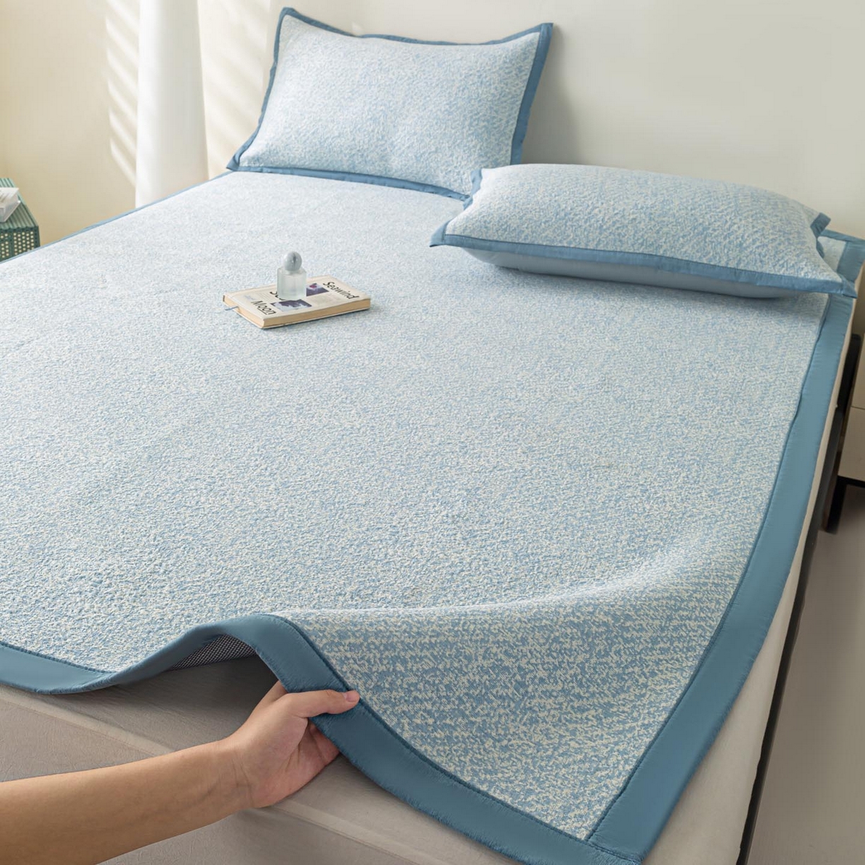 91家纺网 家纺一手货源 找家纺 帅露家纺 2026新款A类PE高分子双泡软凉席席子 床席款双泡雪花-蓝