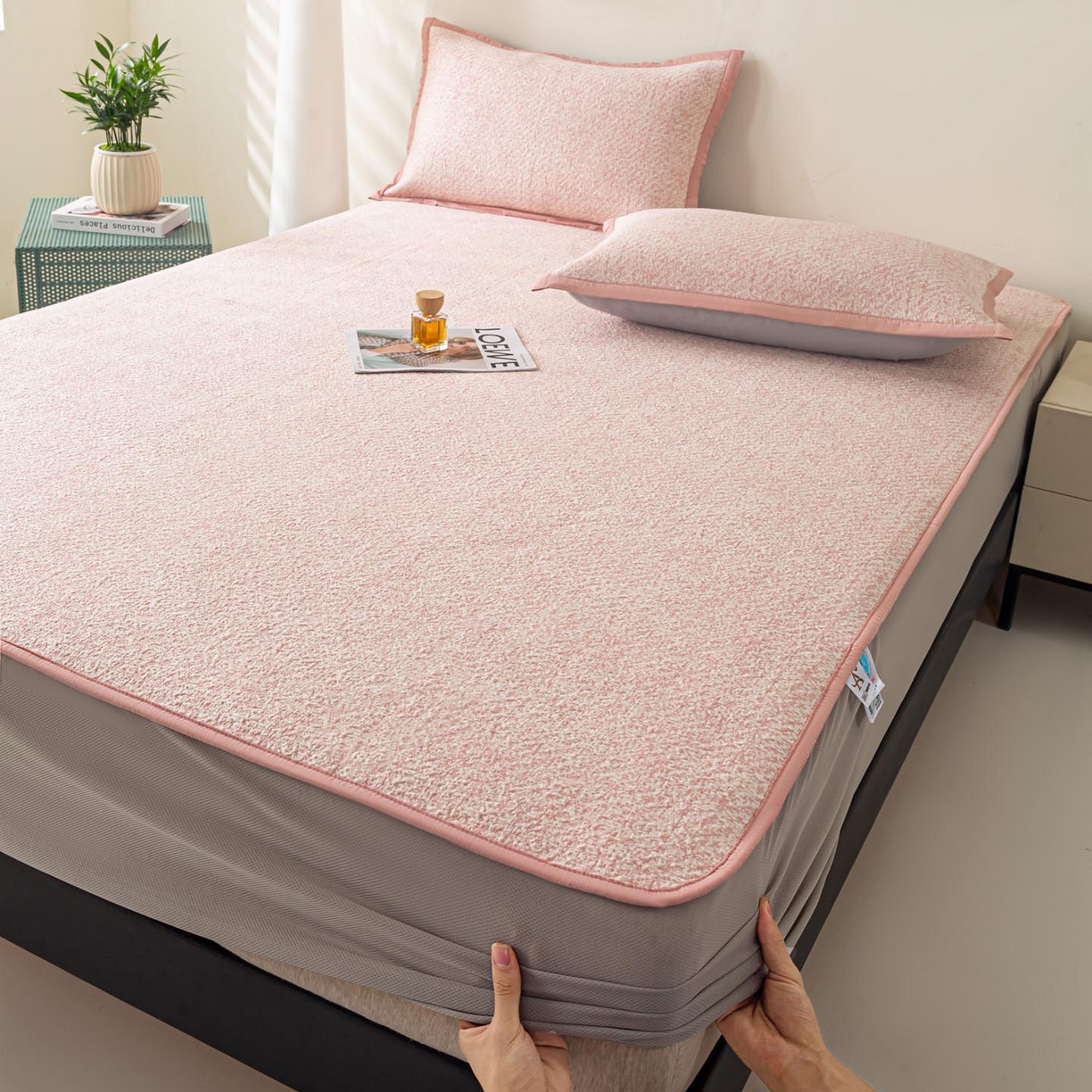 91家纺网 家纺一手货源 找家纺 帅露家纺 2026新款A类PE高分子双泡软凉席席子 床笠款双泡雪花-粉