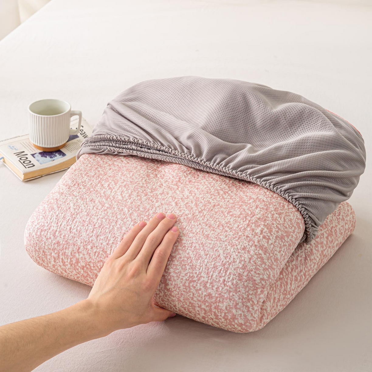 91家纺网 家纺一手货源 找家纺 帅露家纺 2026新款A类PE高分子双泡软凉席席子 床笠款双泡雪花-粉