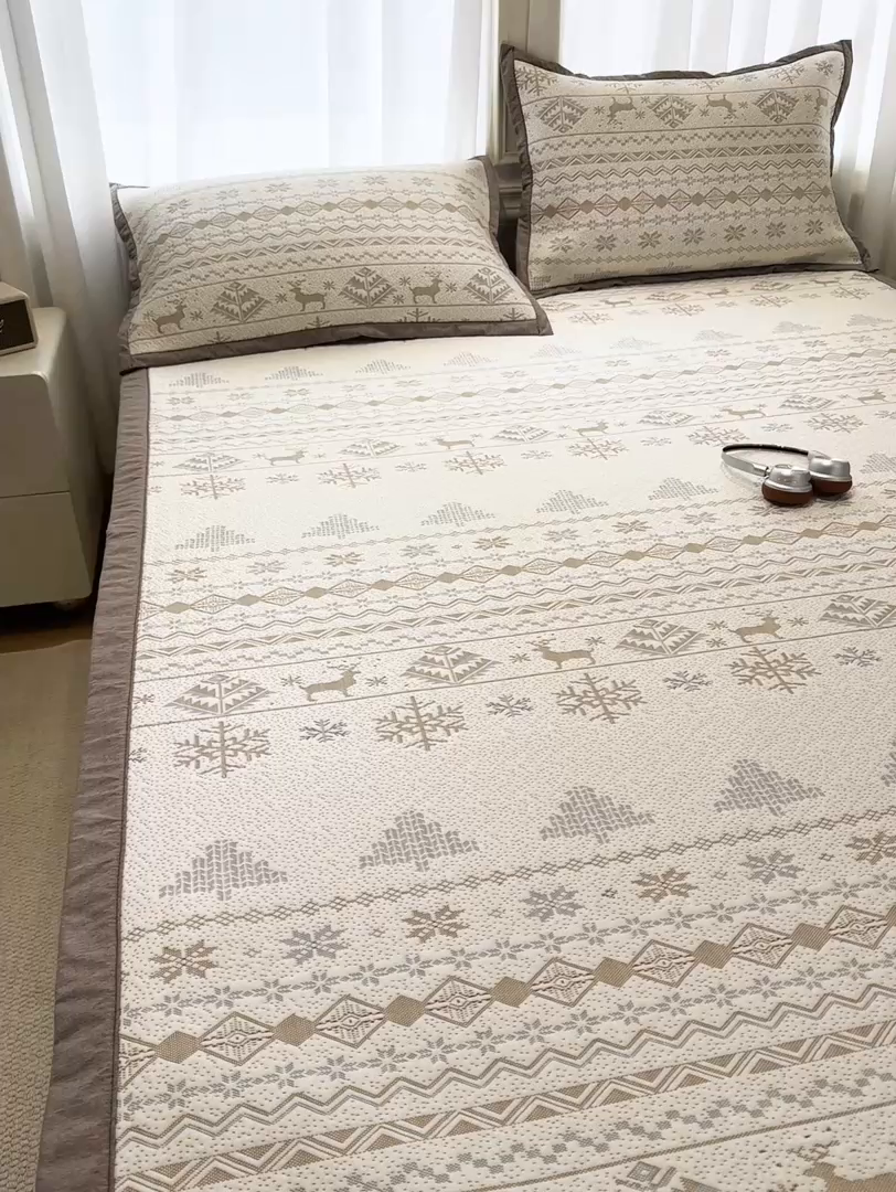 91家纺网 家纺一手货源 找家纺 （总）帅露家纺 2026新款A类PE中分子提花软凉席席子