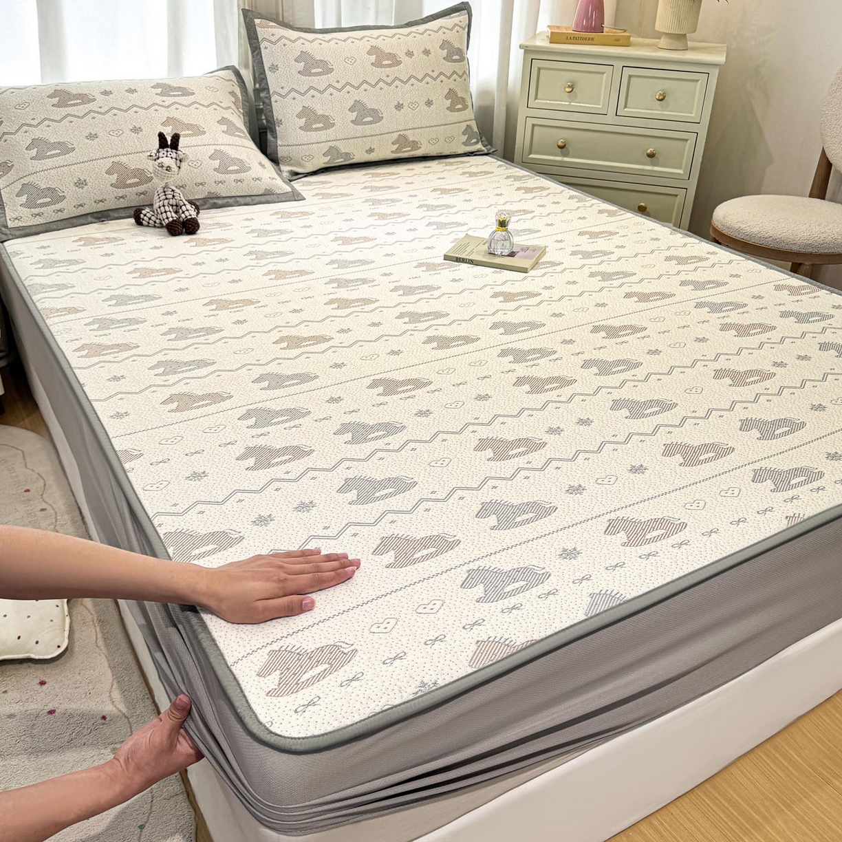 91家纺网 家纺一手货源 找家纺 （总）帅露家纺 2026新款A类PE中分子提花软凉席席子