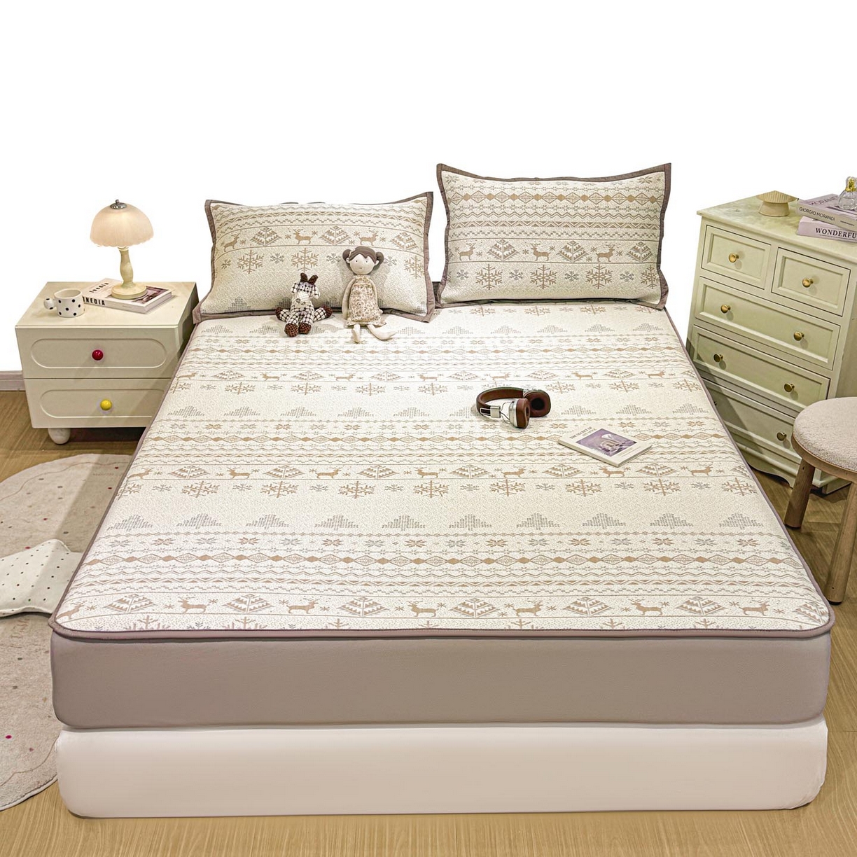 91家纺网 家纺一手货源 找家纺 帅露家纺 2026新款A类PE中分子提花软凉席席子 床笠款-北欧幻境