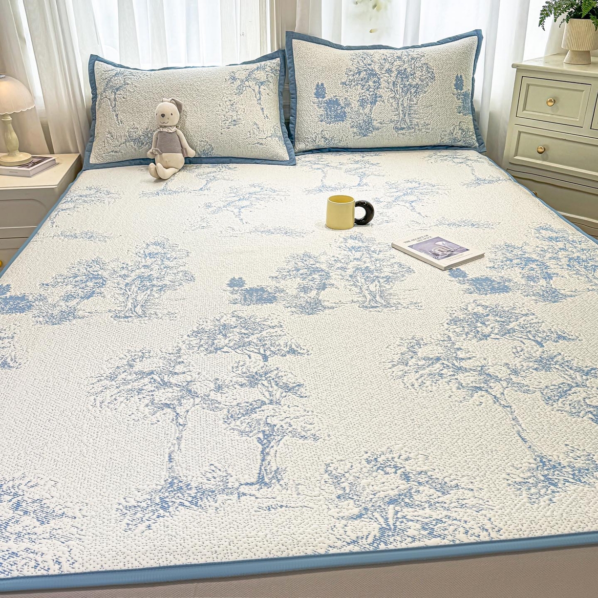 91家纺网 家纺一手货源 找家纺 帅露家纺 2026新款A类PE中分子提花软凉席席子 床笠款-迷雾森林