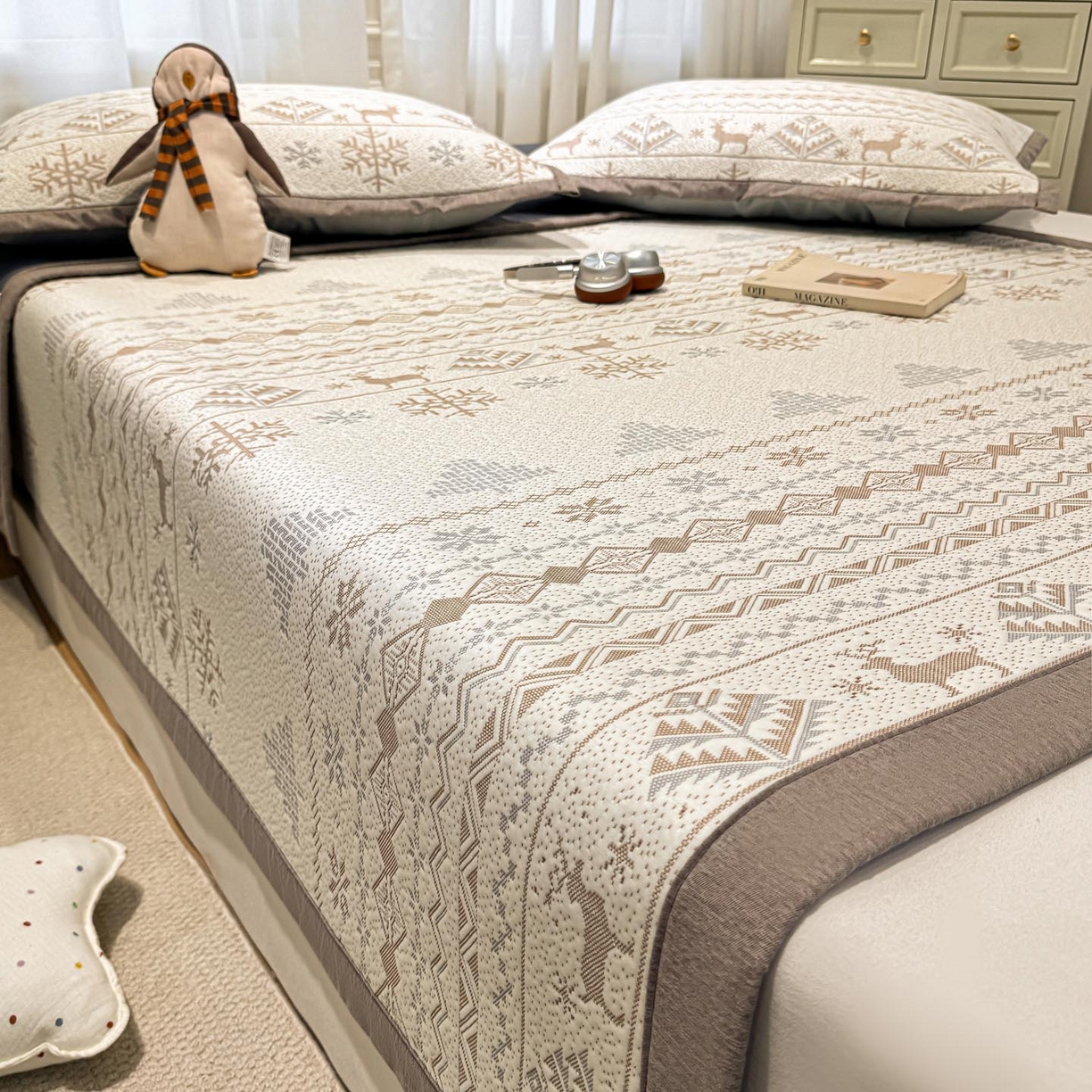 91家纺网 家纺一手货源 找家纺 帅露家纺 2026新款A类PE中分子提花软凉席席子 平铺款-北欧幻境