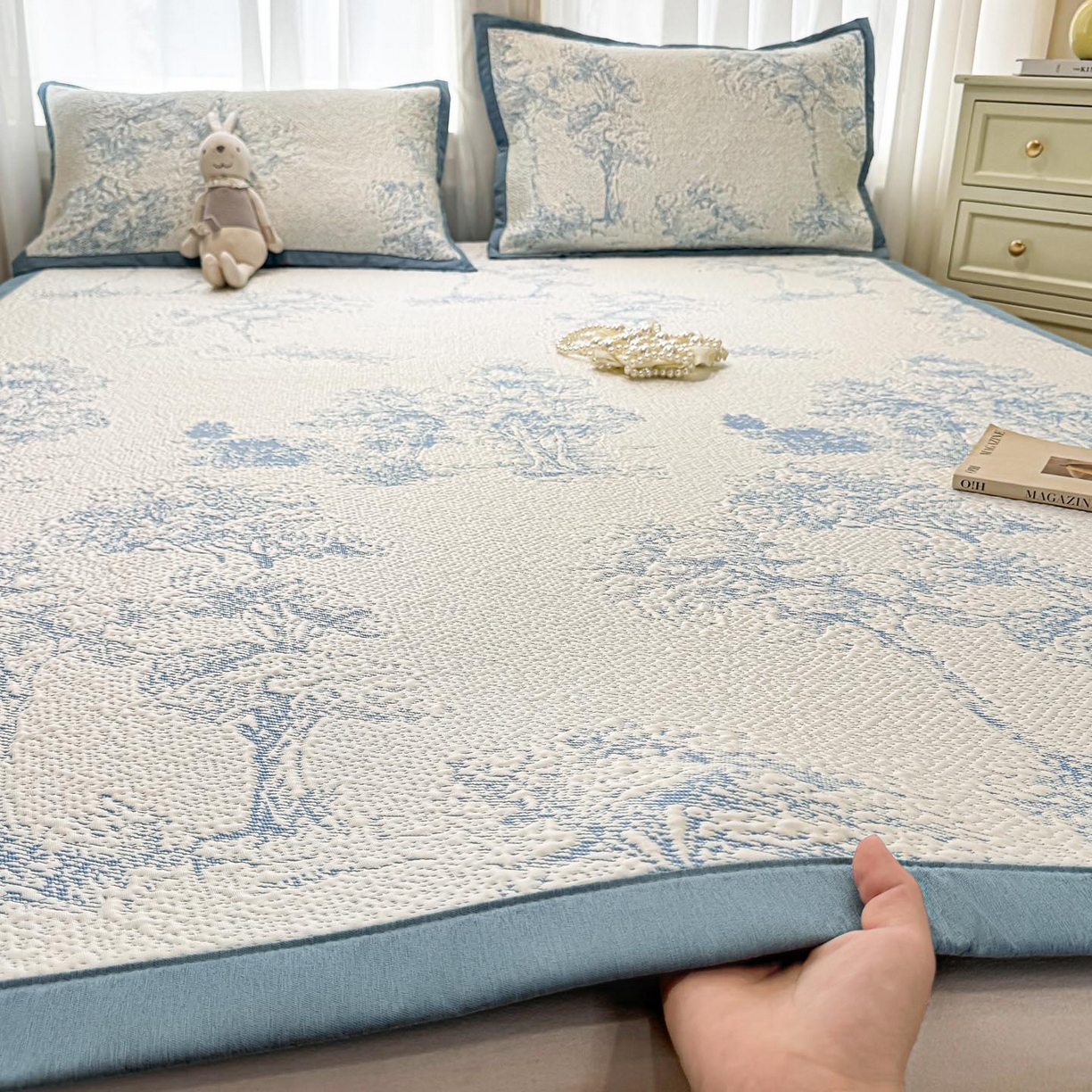 91家纺网 家纺一手货源 找家纺 帅露家纺 2026新款A类PE中分子提花软凉席席子 平铺款-迷雾森林