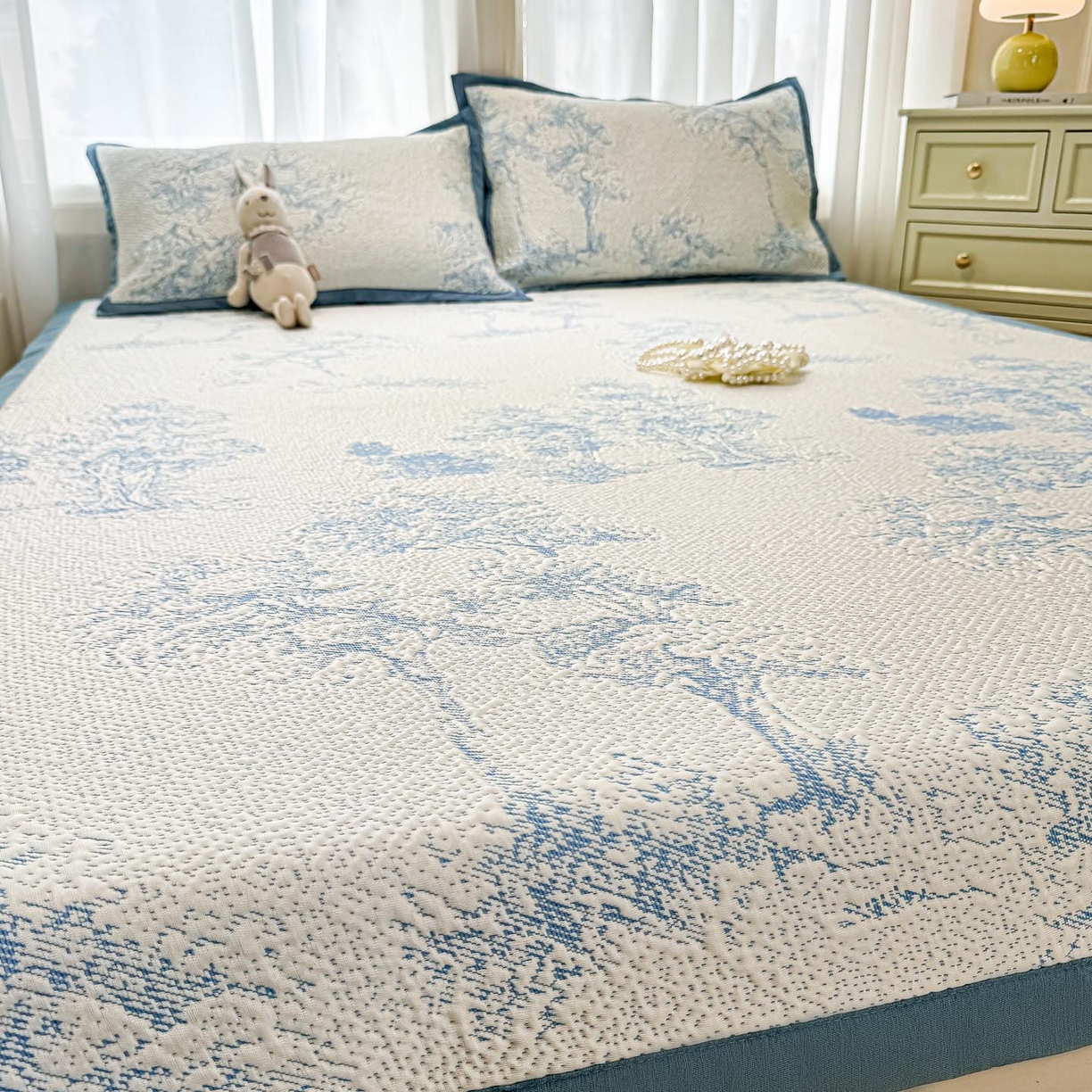 91家纺网 家纺一手货源 找家纺 帅露家纺 2026新款A类PE中分子提花软凉席席子 平铺款-迷雾森林